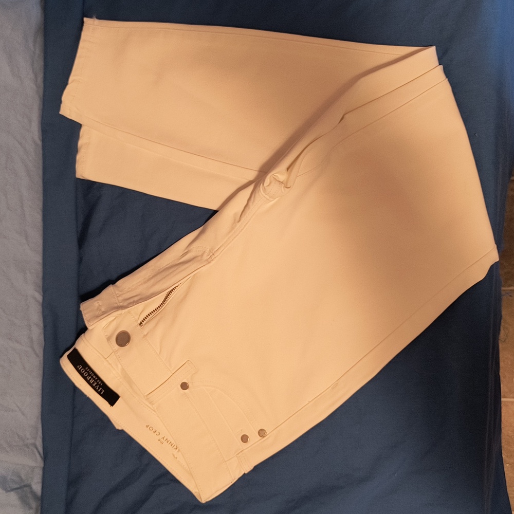 The No See Thru Super Soft White Jean New 4/27 Skinny Crop